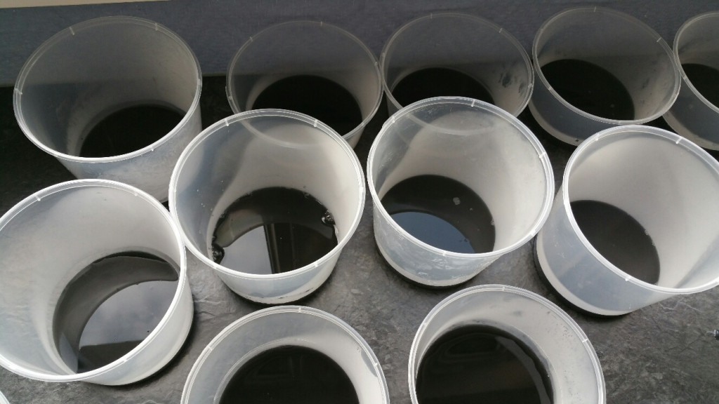 Choosing and preparing culture media